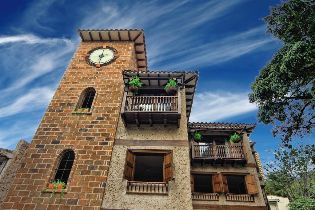 Casa Del Reloj Aparthotel Medellín Rom bilde