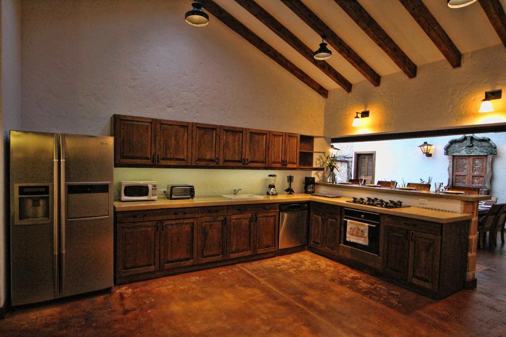 Casa Del Reloj Aparthotel Medellín Rom bilde